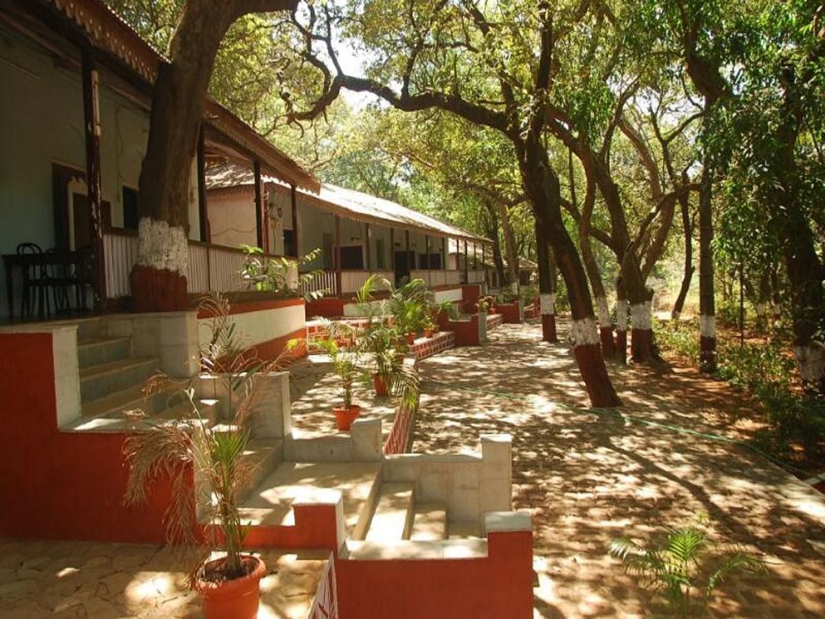 Cecil Hotel Matheran Zewnętrze zdjęcie